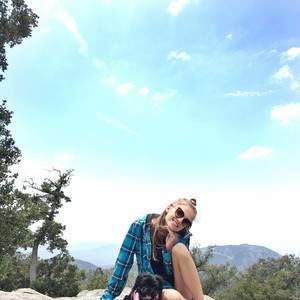 Meet your Posher, Angie